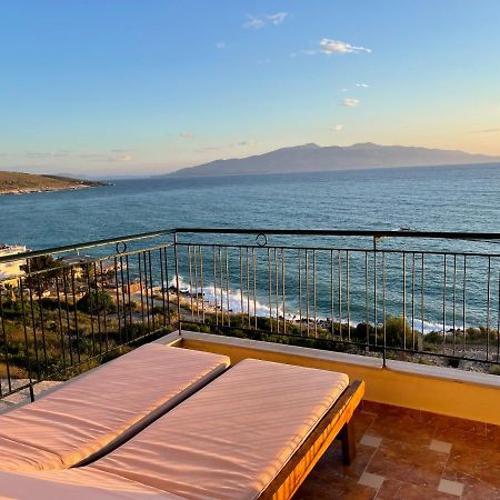 Sina Apartments Sarandë Exteriör bild
