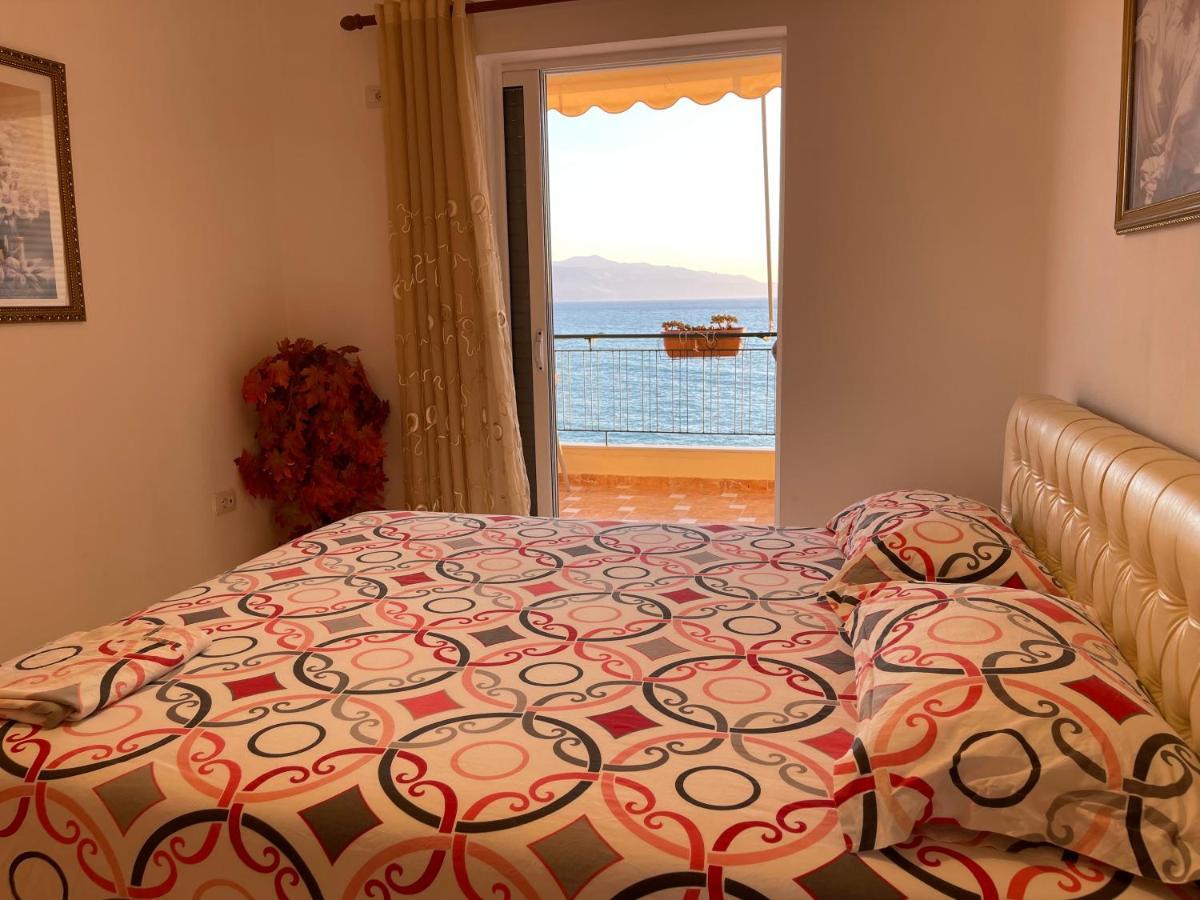 Sina Apartments Sarandë Exteriör bild