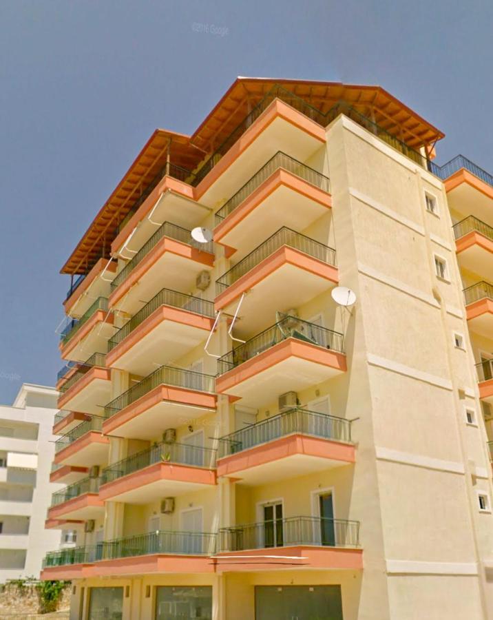 Sina Apartments Sarandë Exteriör bild